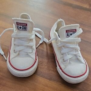 Converse Kids White Sneakers Great Condition Size 7 White